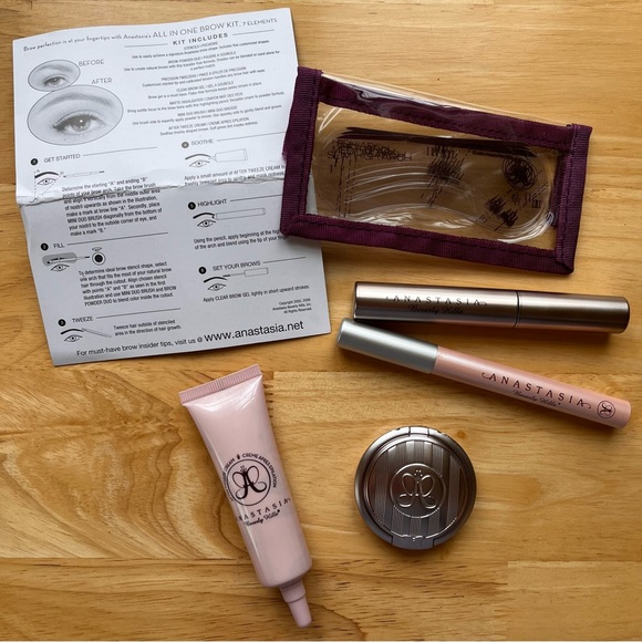 Anastasia Beverly Hills Other - ANASTASIA Beverly Hills ALL IN ONE Brow Kit